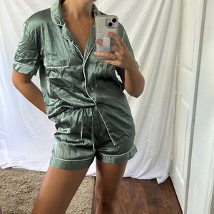 Women's silky pj short set